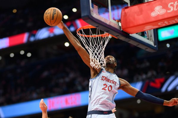 免费炒股配资 数据帝: 8盖帽! 前榜眼创夏联历史纪录, 一人13中1创一项队史最差